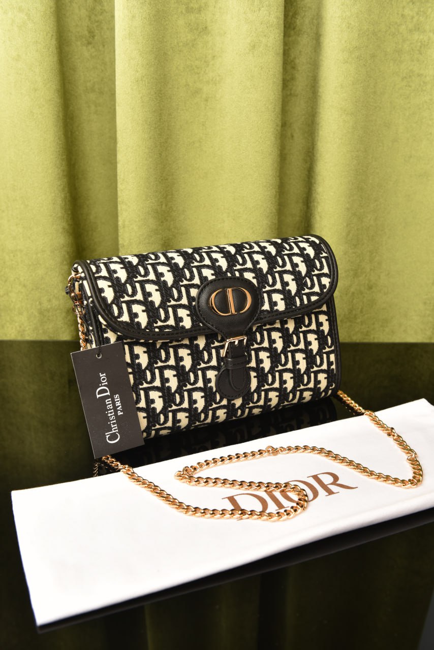 Bobby East West Pouch