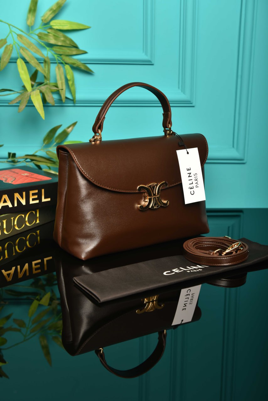 Medium Nino Bag in Supple Grained