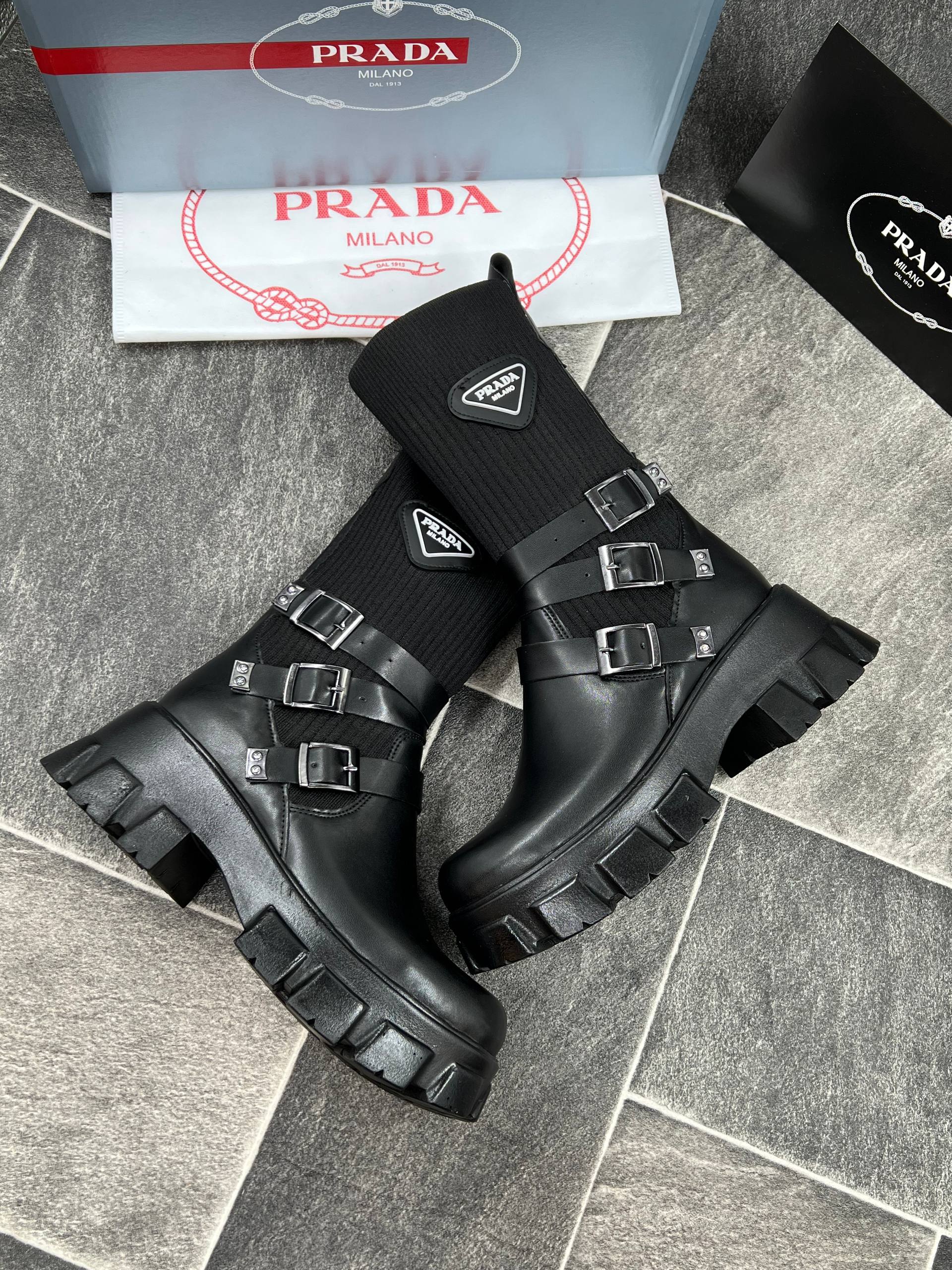 PR4D4 NEW BOOTS