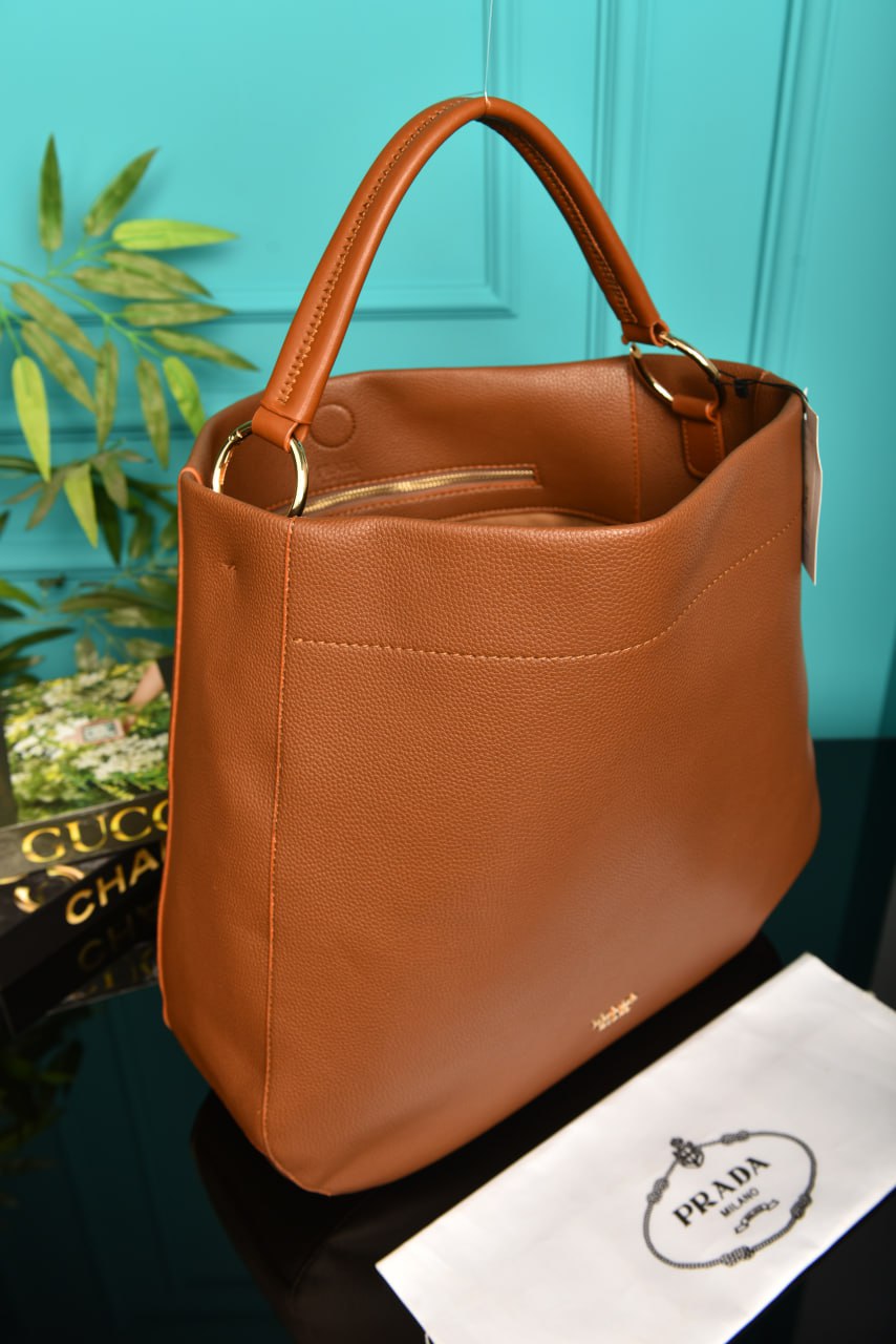 Large Leather Shoulder Bag